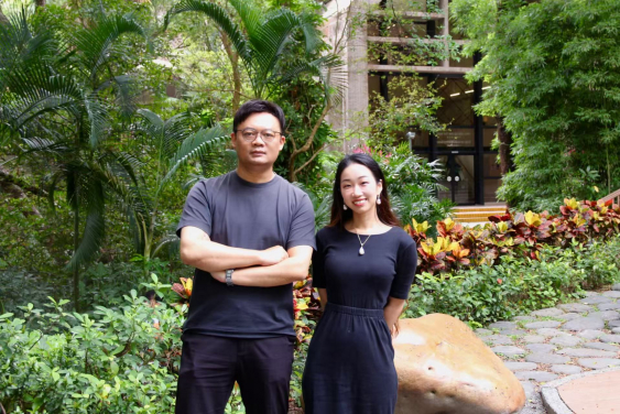 姜斌教授（左）及李嘉立博士（右）。
